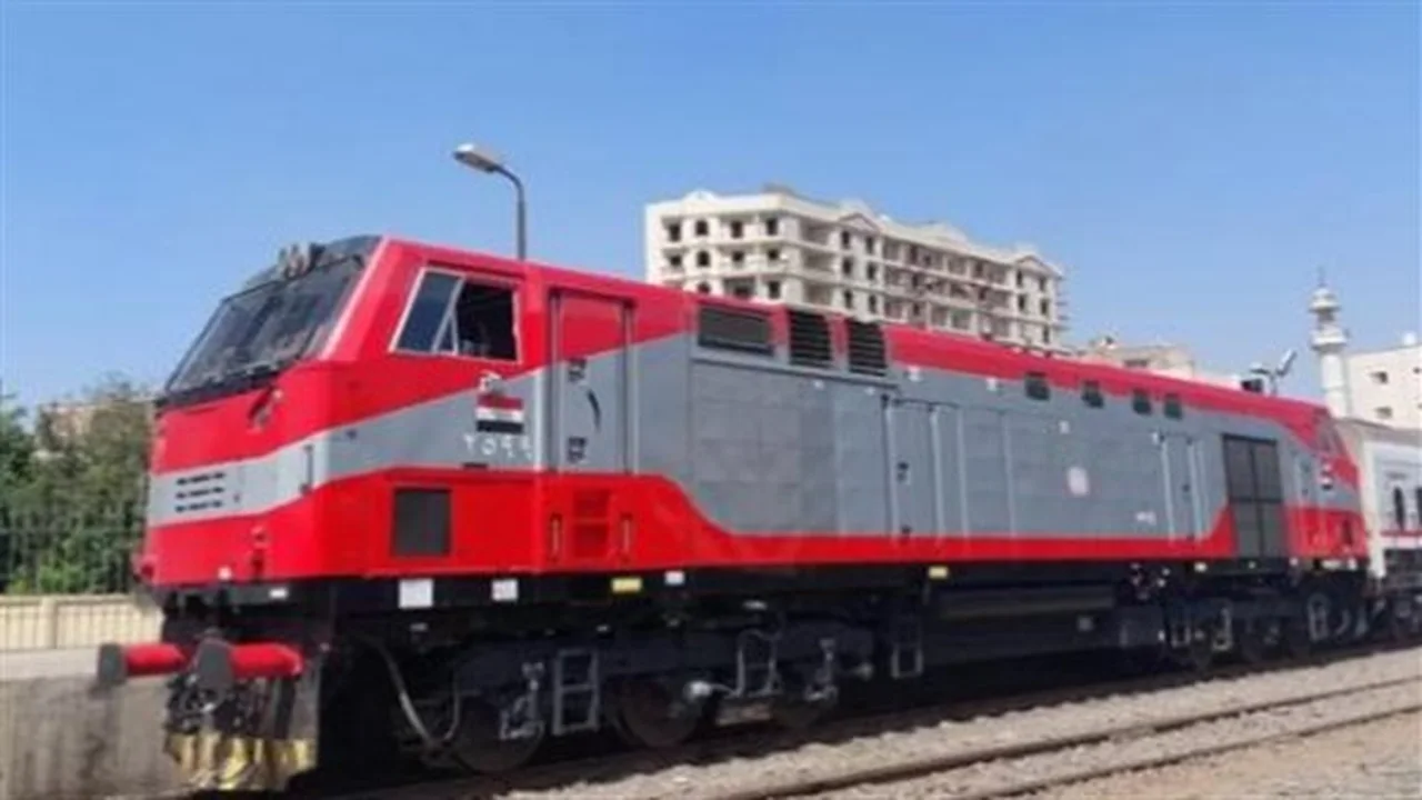 رحلات جديدة.. تعرف على خدمات السكك الحديدية بين القاهرة والإسكندرية